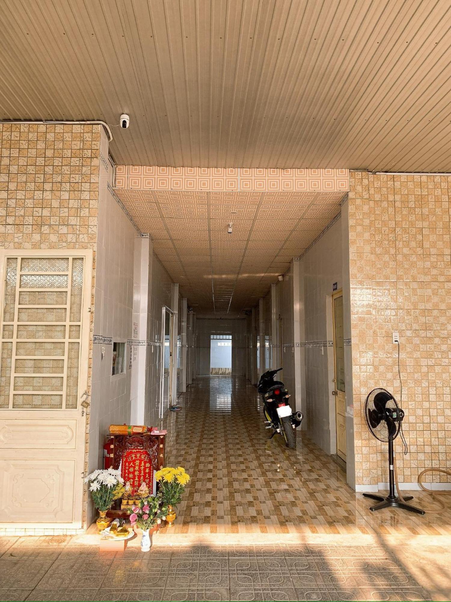 Hotel Nhà Nghỉ TáN PháT Ap Thanh Son Esterno foto